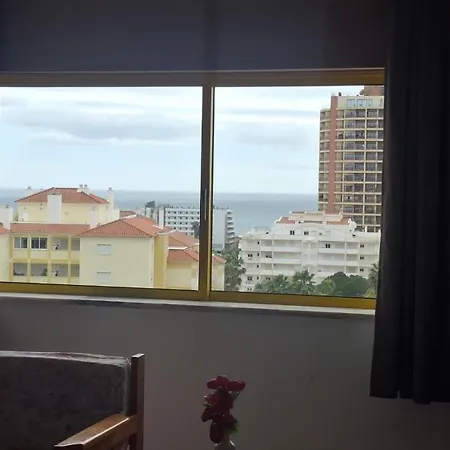 Presidente-praia Da Rocha Daire *